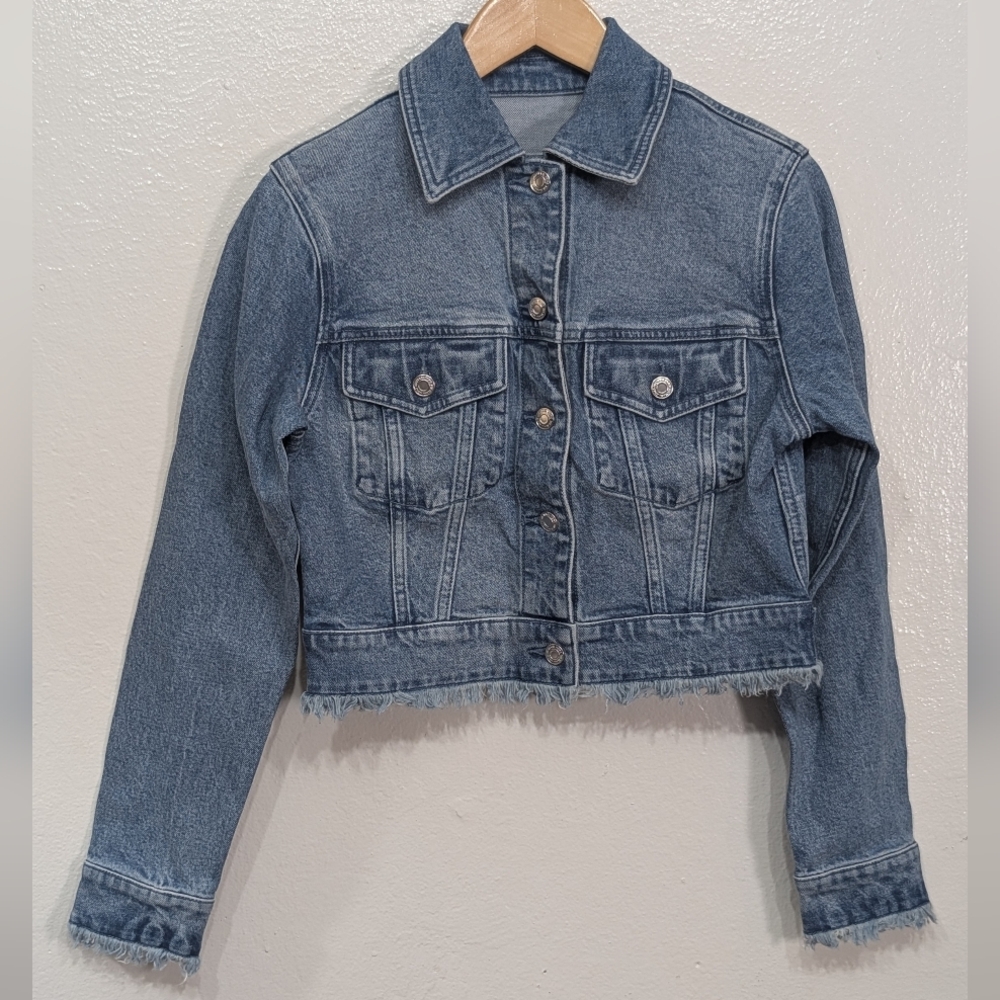 Frayed Denim Cropped Jacket